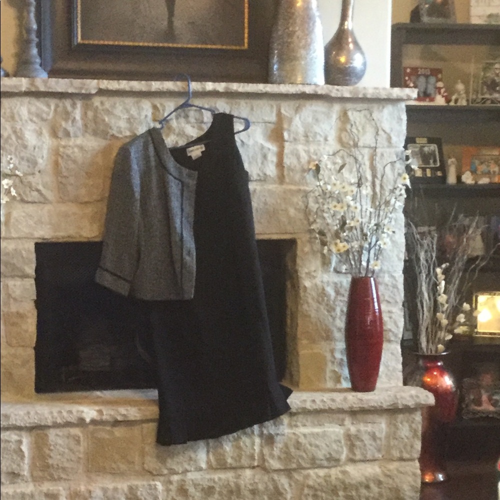 Coat - Picture 2 of 2